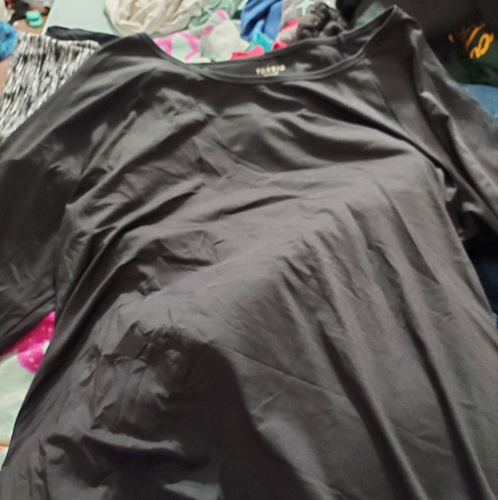 Torrid active wear moisture wicking long sleeve shirt plus size black